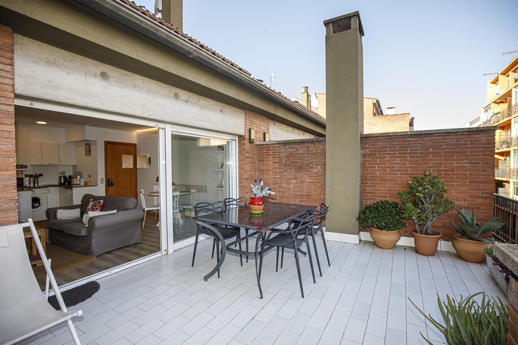 Apartamento Con Gran Terraza En Girona Bagian luar foto
