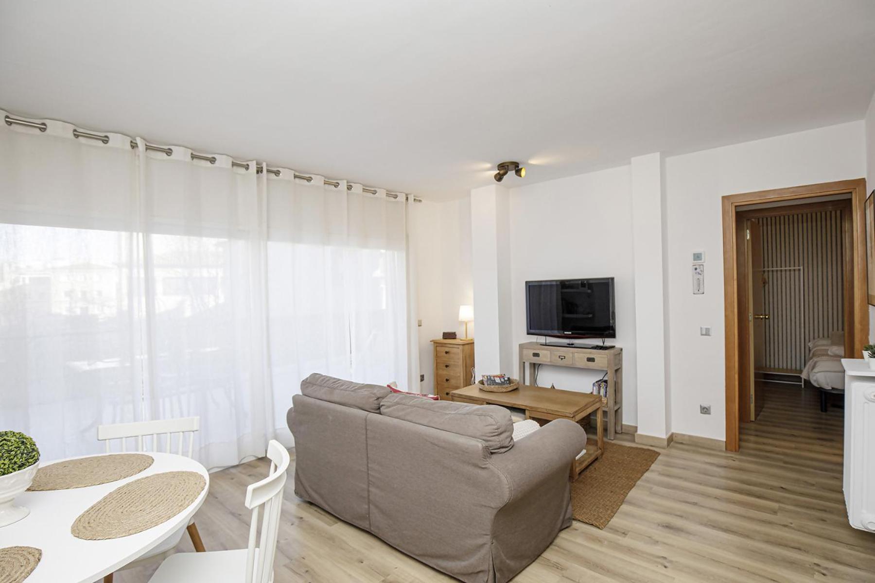 Apartamento Con Gran Terraza En Girona Bagian luar foto