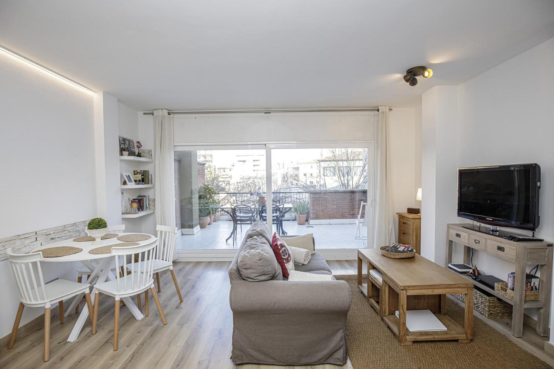 Apartamento Con Gran Terraza En Girona Bagian luar foto
