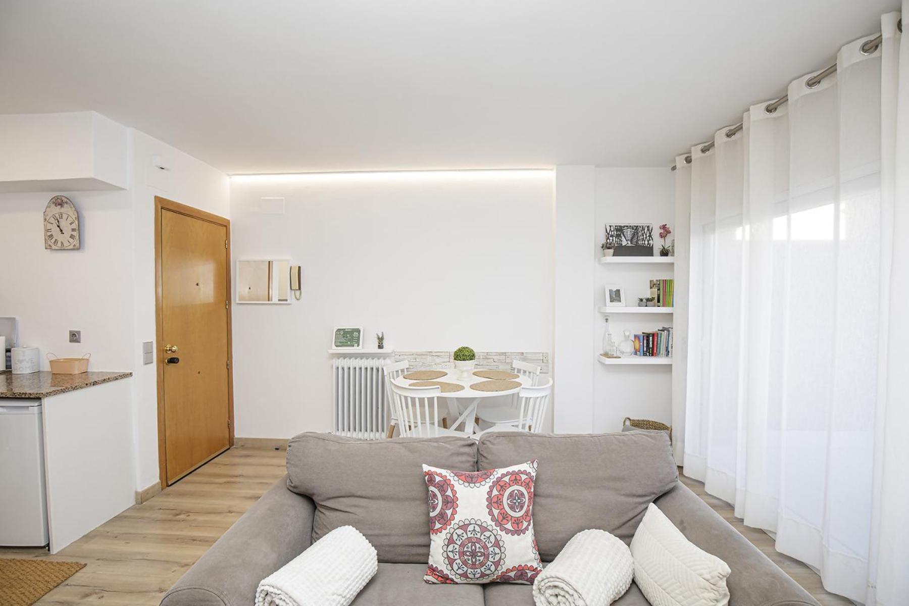 Apartamento Con Gran Terraza En Girona Bagian luar foto