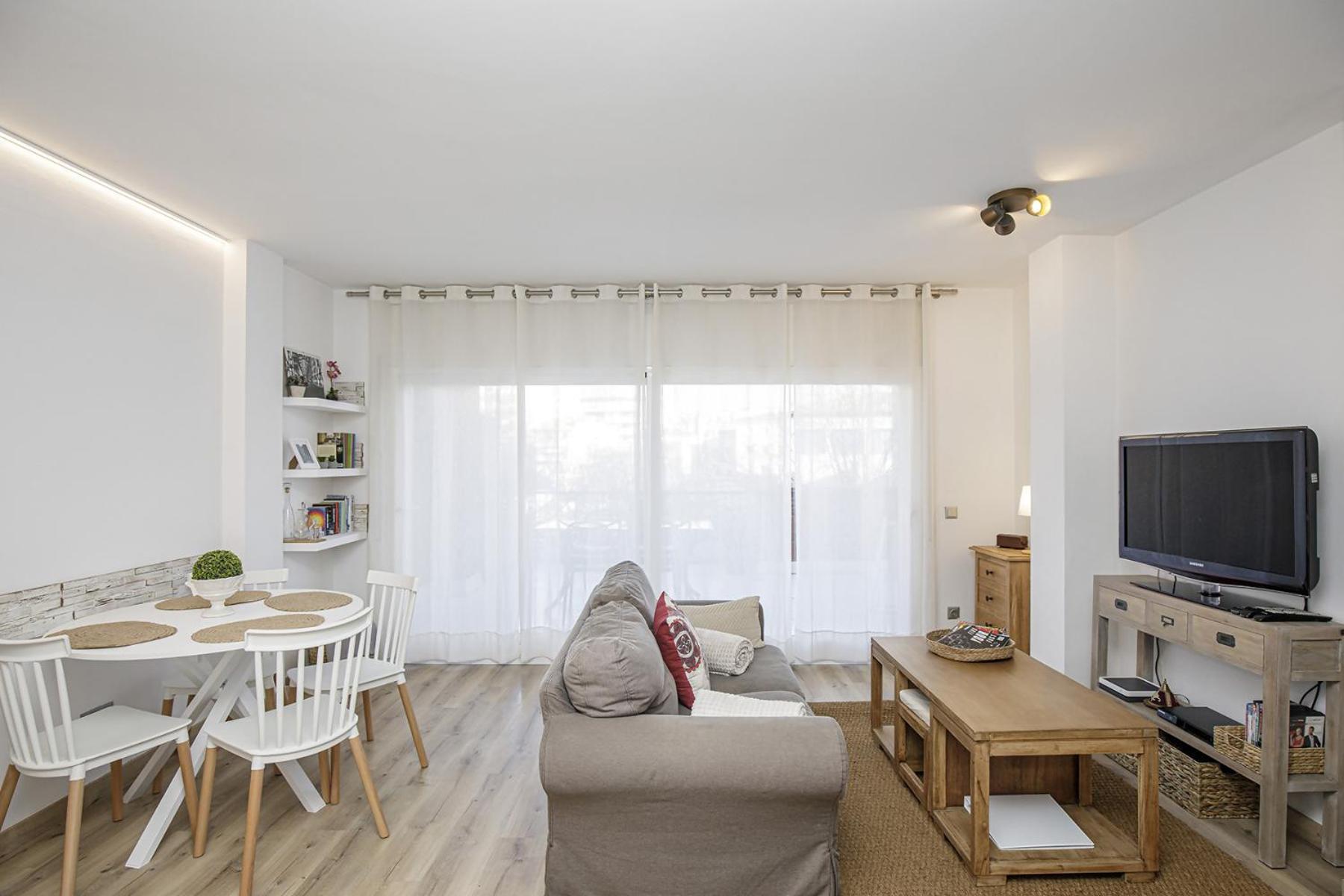 Apartamento Con Gran Terraza En Girona Bagian luar foto