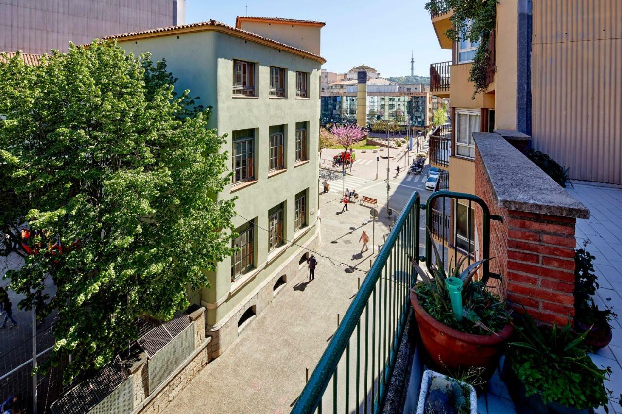 Apartamento Con Gran Terraza En Girona Bagian luar foto